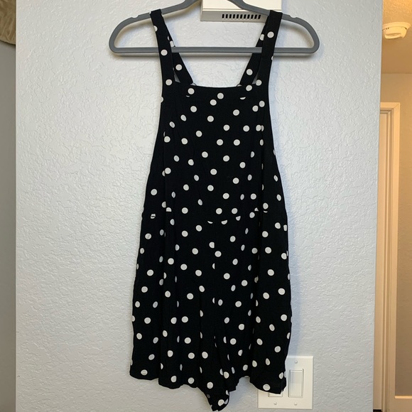 Romper - Picture 1 of 4